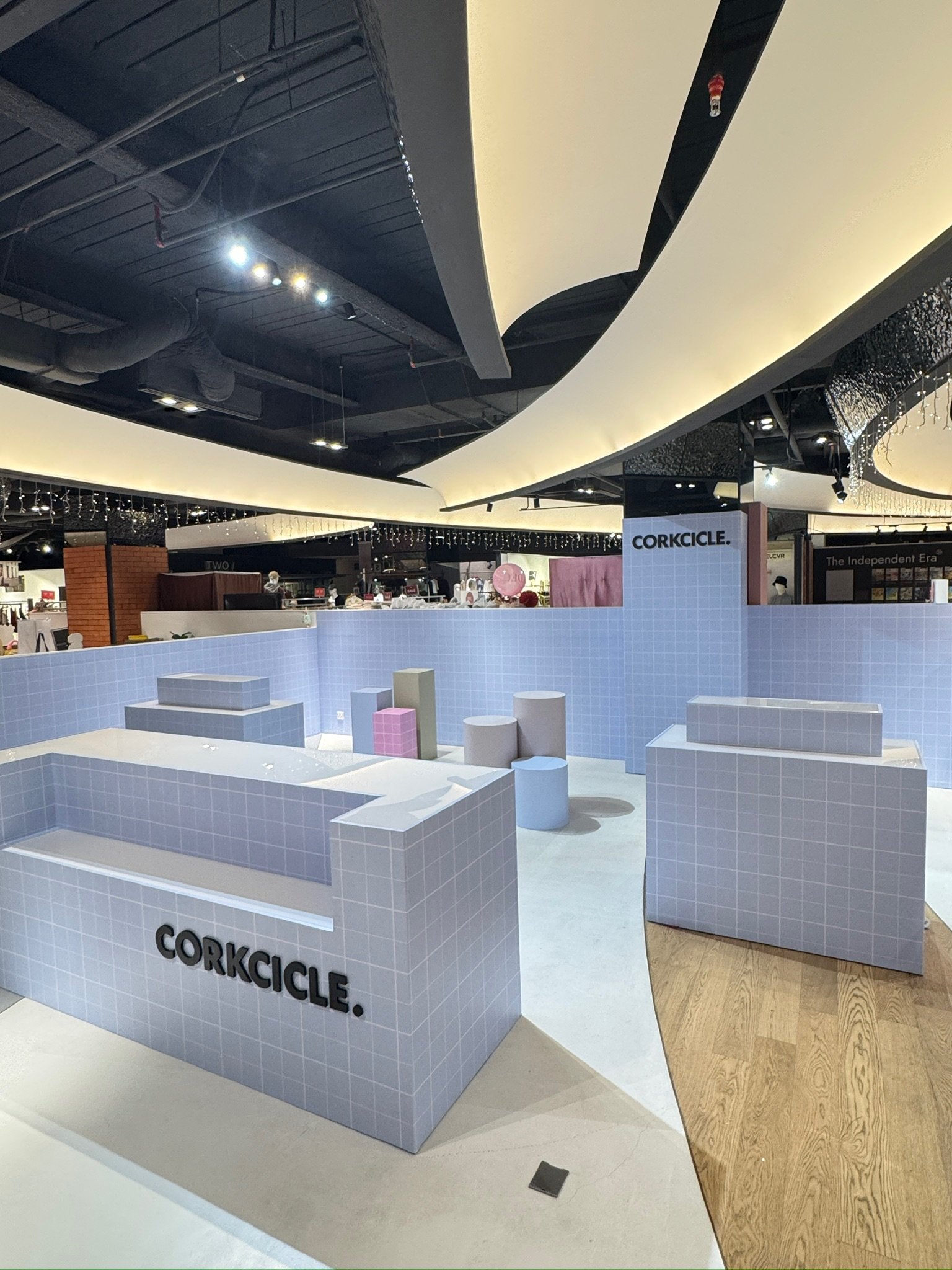 Corkcicle x Eslite Popup